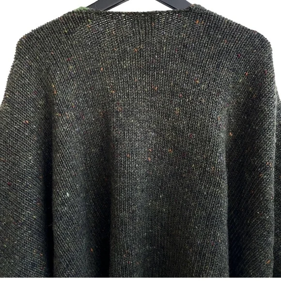 Bonner of Ireland Wool Knit Shawl Two-Tone Green Cape Wrap Made in Ireland - Picture 7 of 8